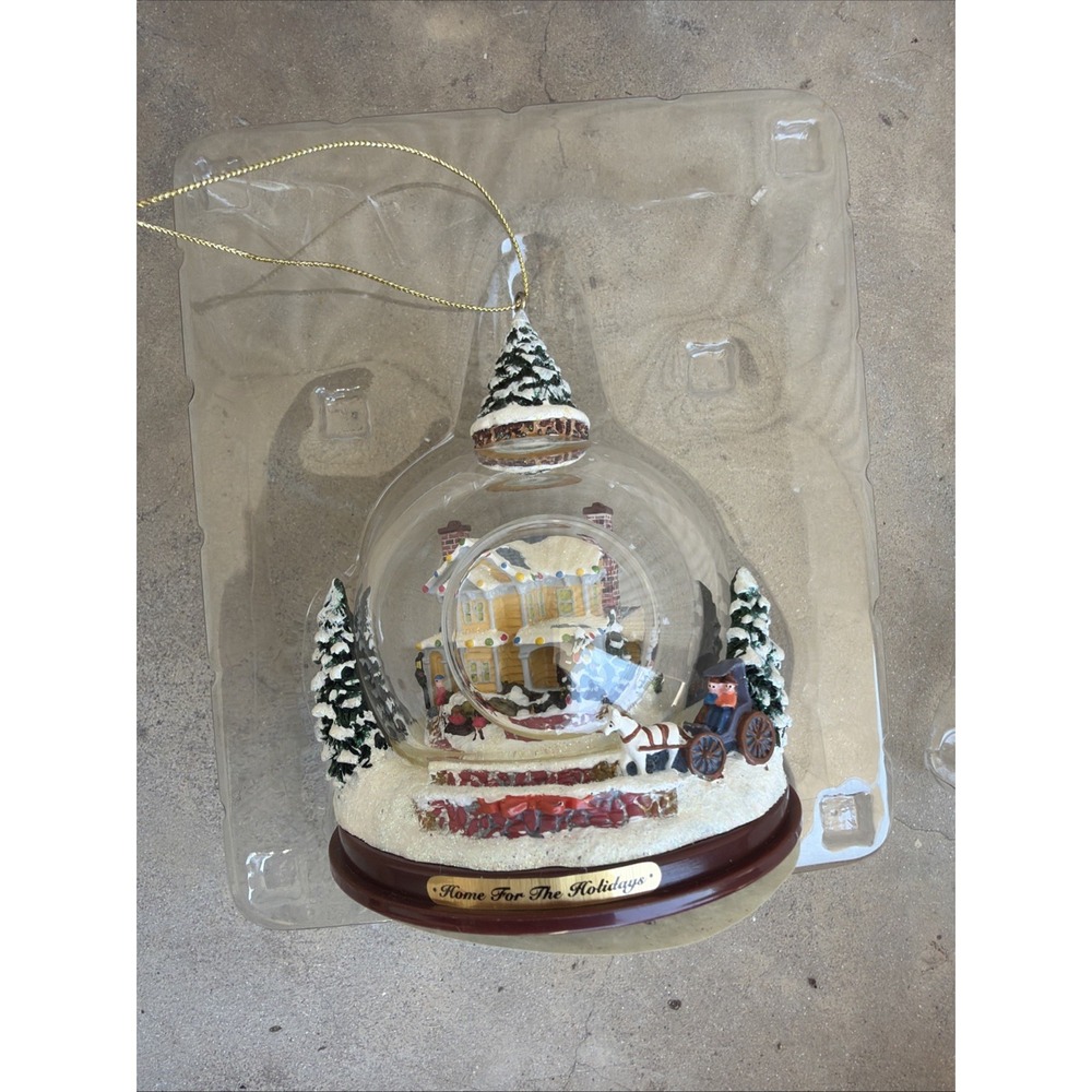 Thomas Kinkade Winter's Places "Home for the Holidays" Snowglobe Ornament 2002